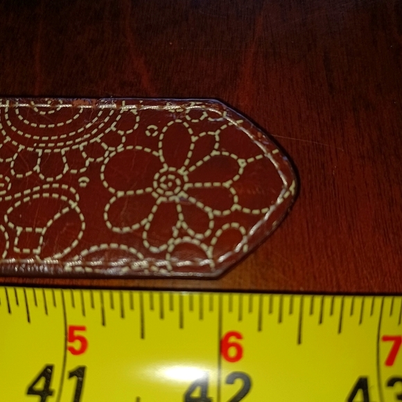 Man-made leather "hippie" vintage flower pattern belt - Picture 8 of 8